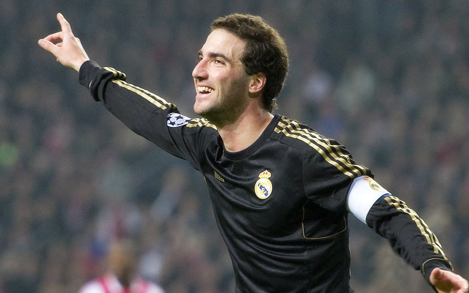 德赢官网ac米兰-地方球队面临人才虹吸式流失